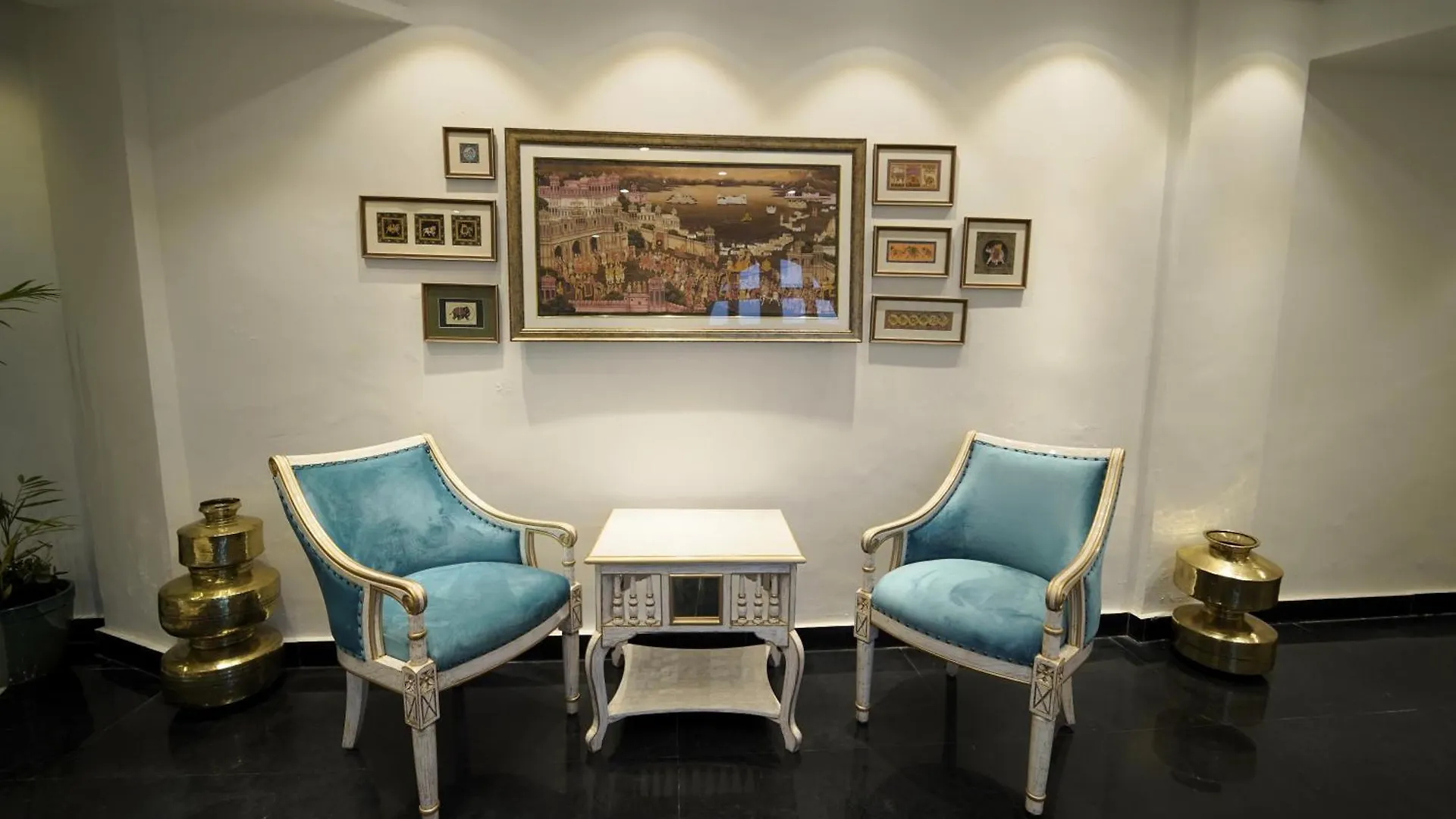Grandrosse Boutique - Pichola Lake Facing Hotel Udaipur 3*,  Inde