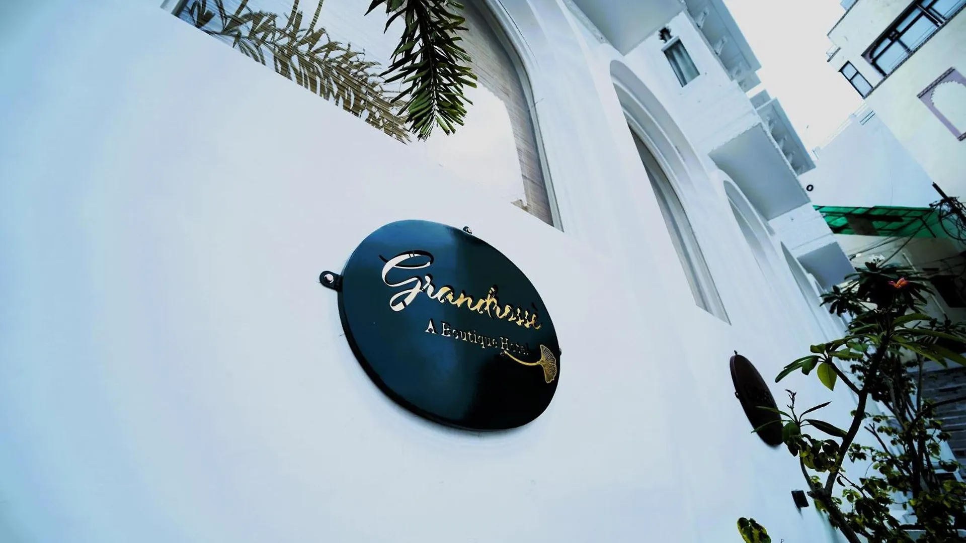 Grandrosse Boutique - Pichola Lake Facing Hotel Udaipur 3*,  Inde